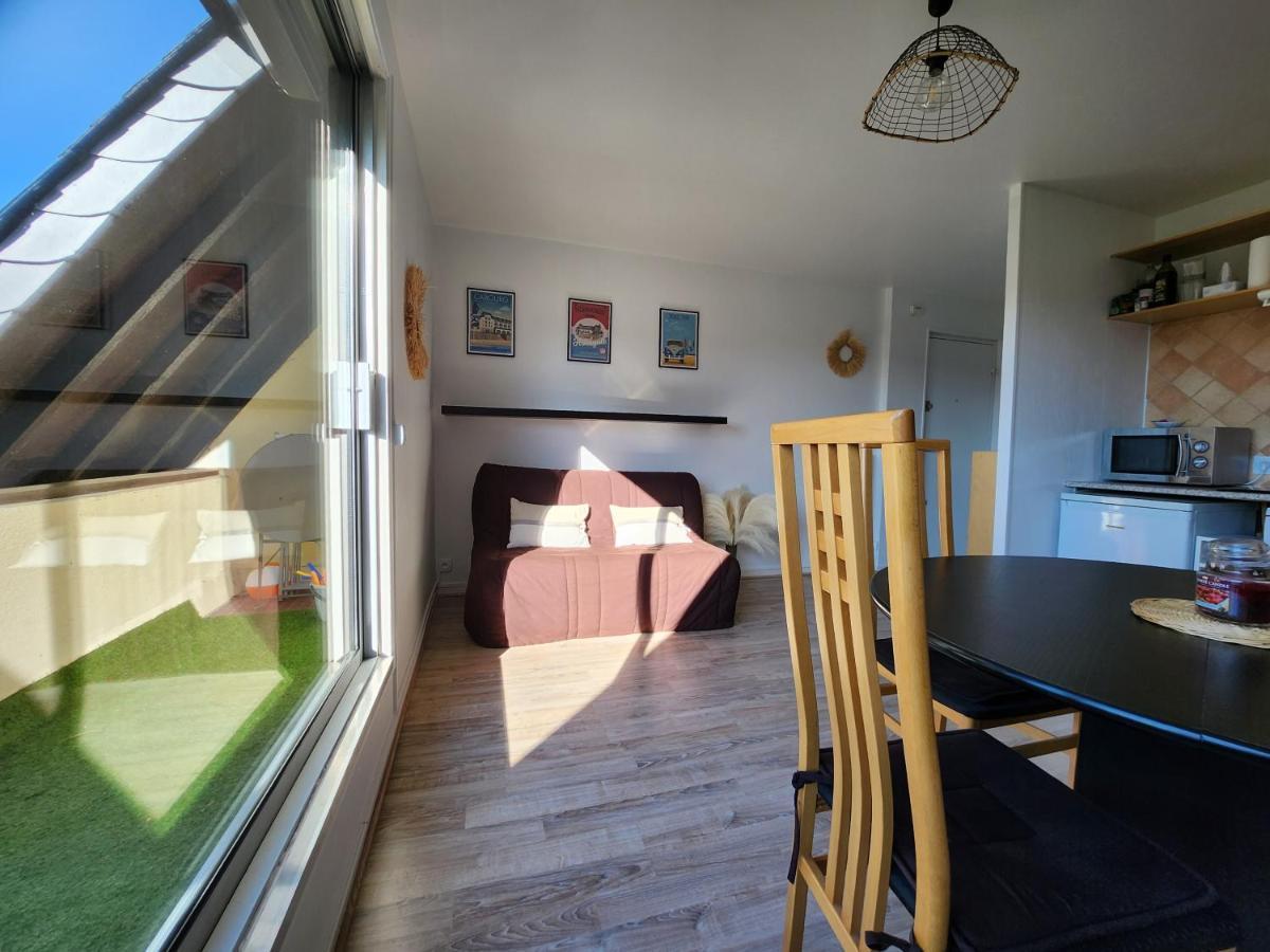 Appartement vue sur le golf Houlgate Extérieur photo
